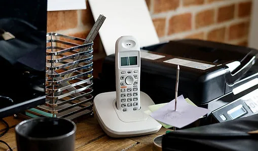 Service de téléphonie résidentielle offrant une communication fiable et de qualité pour votre domicile.