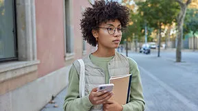 Comment choisir le meilleur forfait cellulaire pour un étudiant