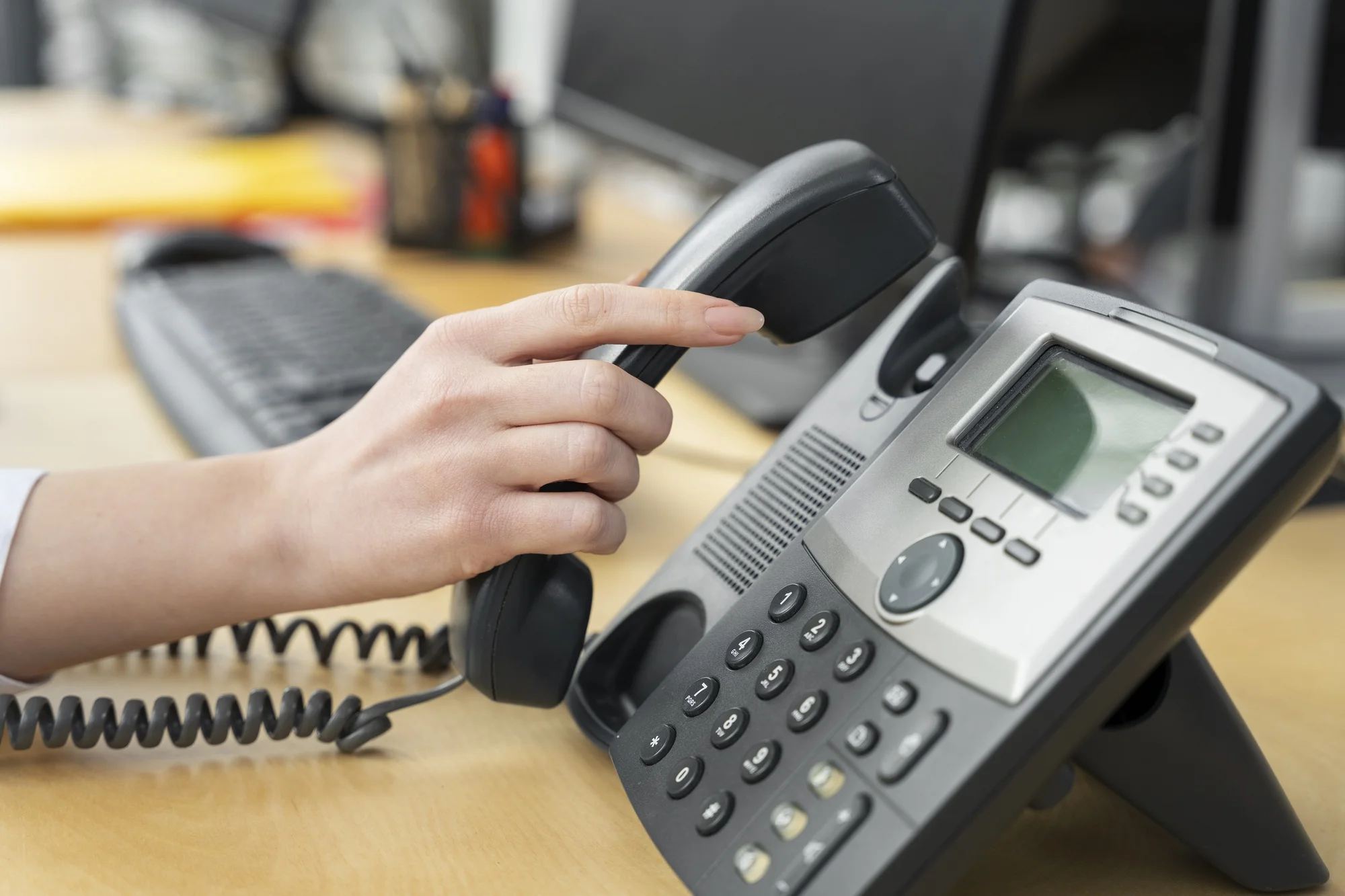Découvrez l'efficacité de la téléphonie d'affaires et résidentielle : solutions modernes pour une communication performante